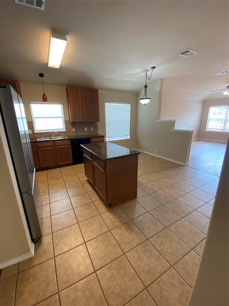 2307 Paradise Ridge Dr - Photo 4