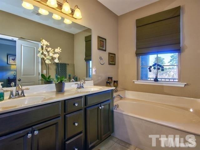 1528 Alemany Street - Photo 9
