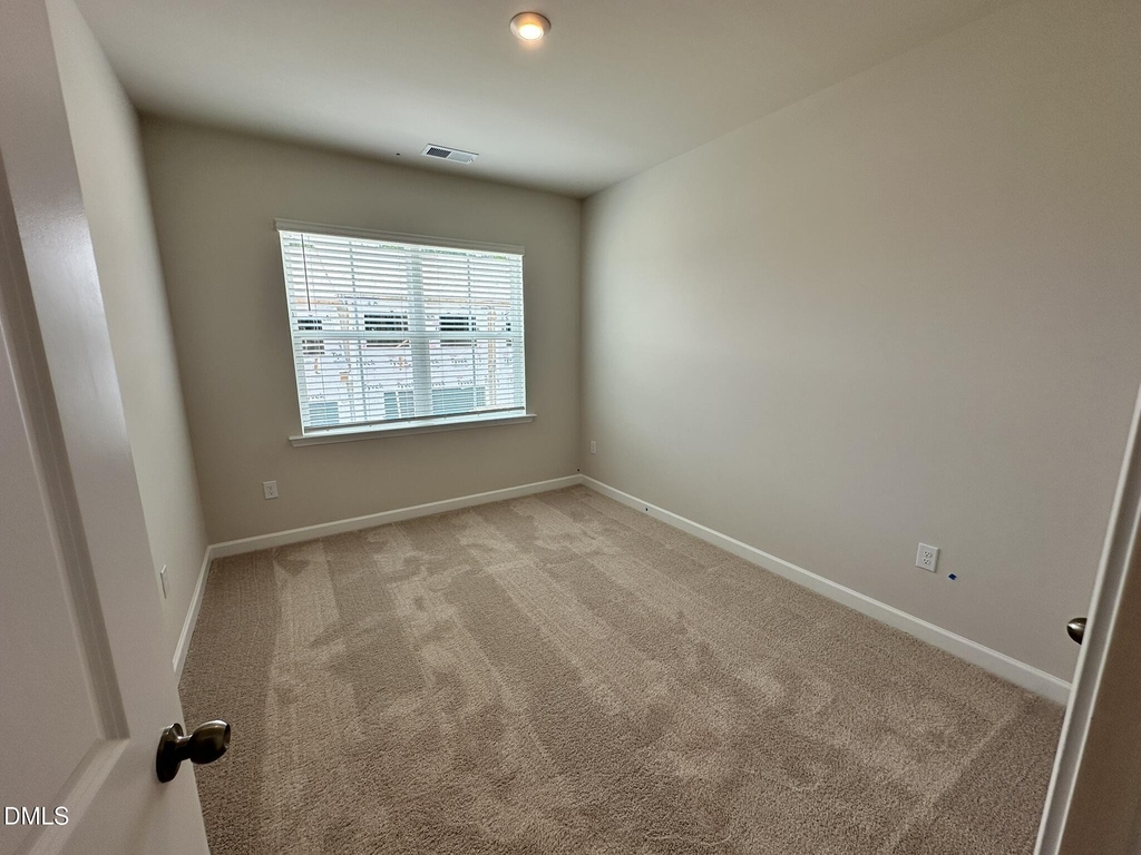 202 Solaire Alley - Photo 9