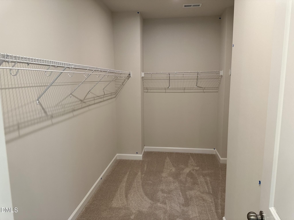 202 Solaire Alley - Photo 4