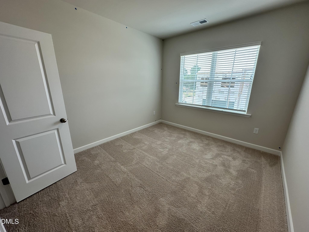 202 Solaire Alley - Photo 8