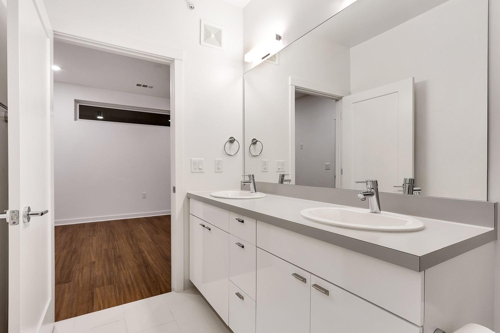 4361 S Congress Ave - Photo 10