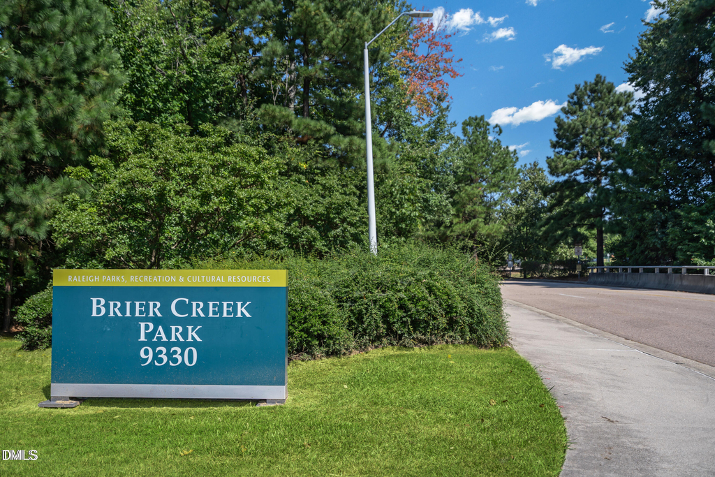 9342 Wooden Road - Photo 30