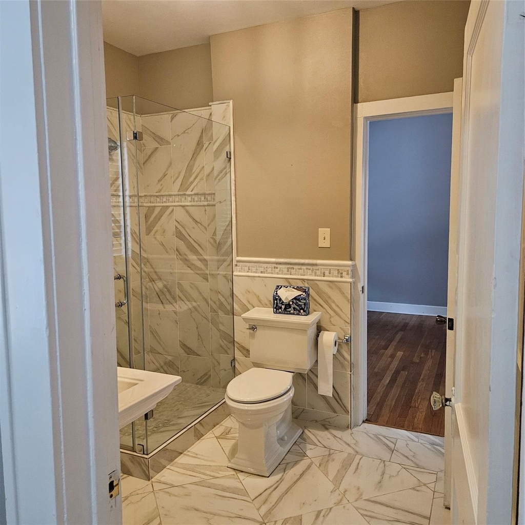 506 1/2 W 7th St - Photo 6