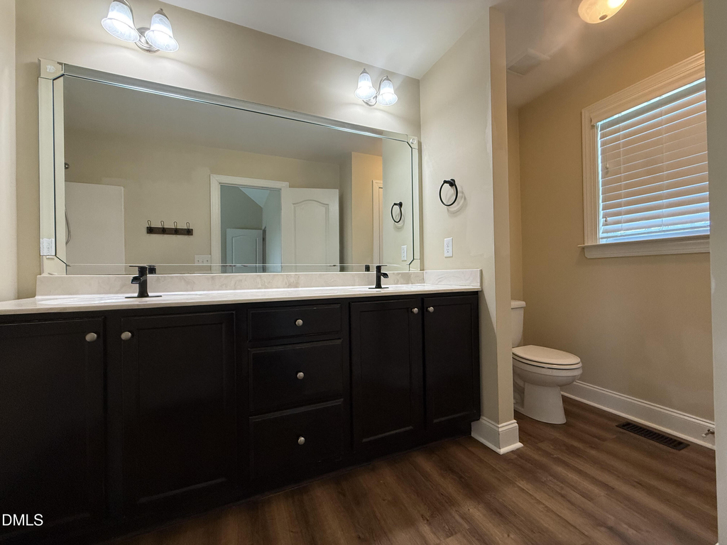 15 Hadleigh Way - Photo 13