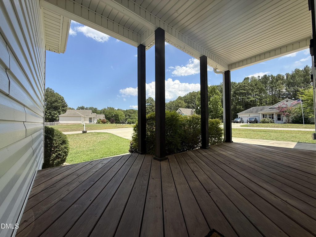 15 Hadleigh Way - Photo 1