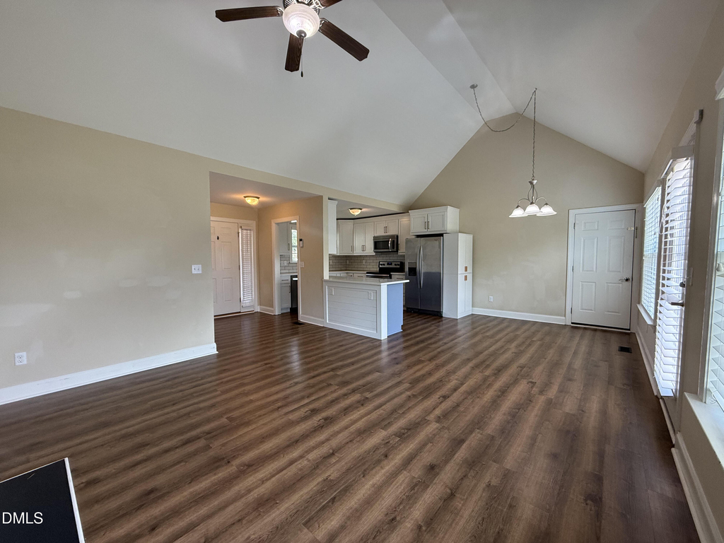 15 Hadleigh Way - Photo 3