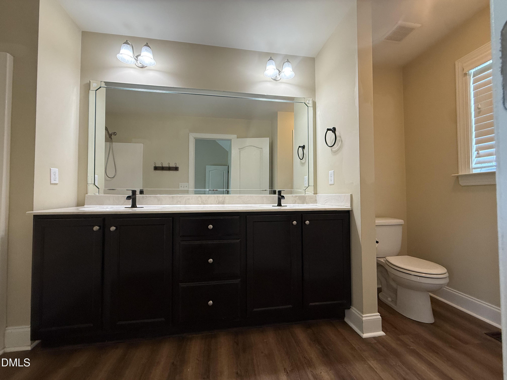 15 Hadleigh Way - Photo 14