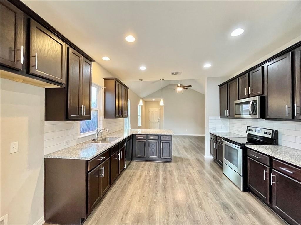 710 Coconut Grove St - Photo 12