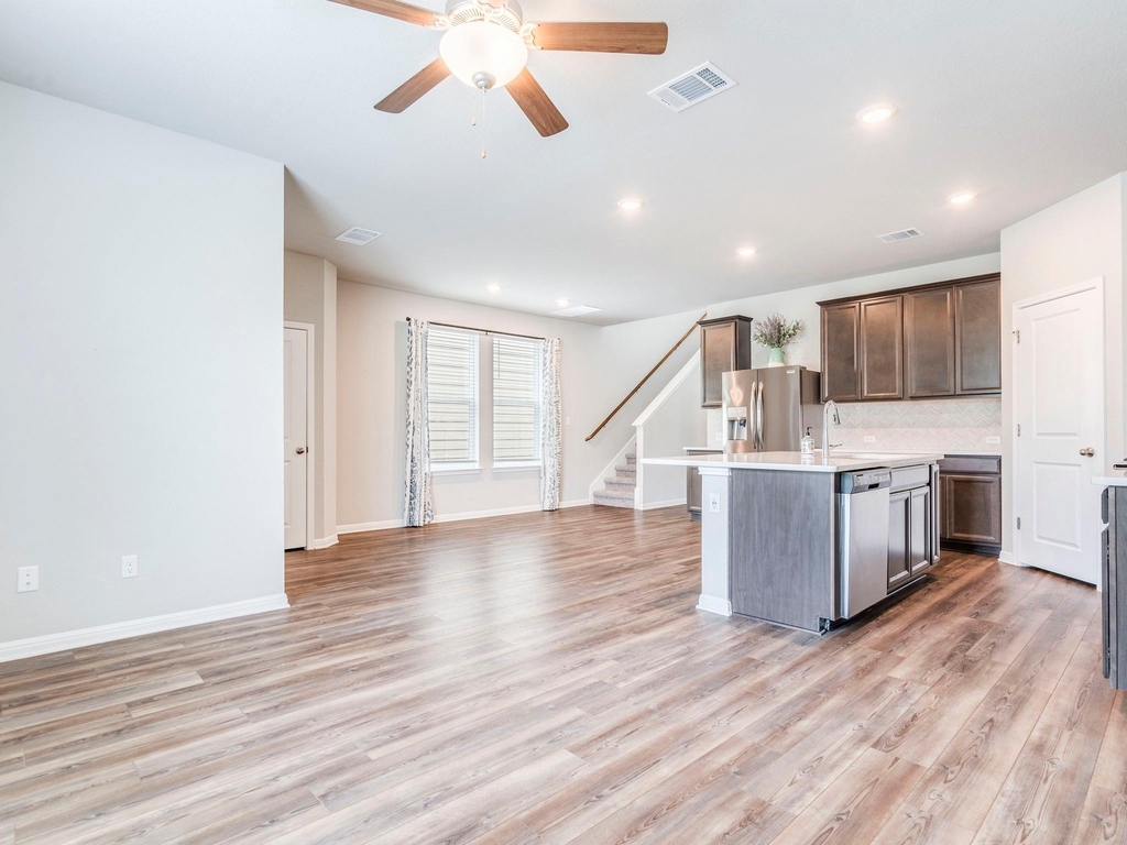 145 Beach Mountain Rd - Photo 3