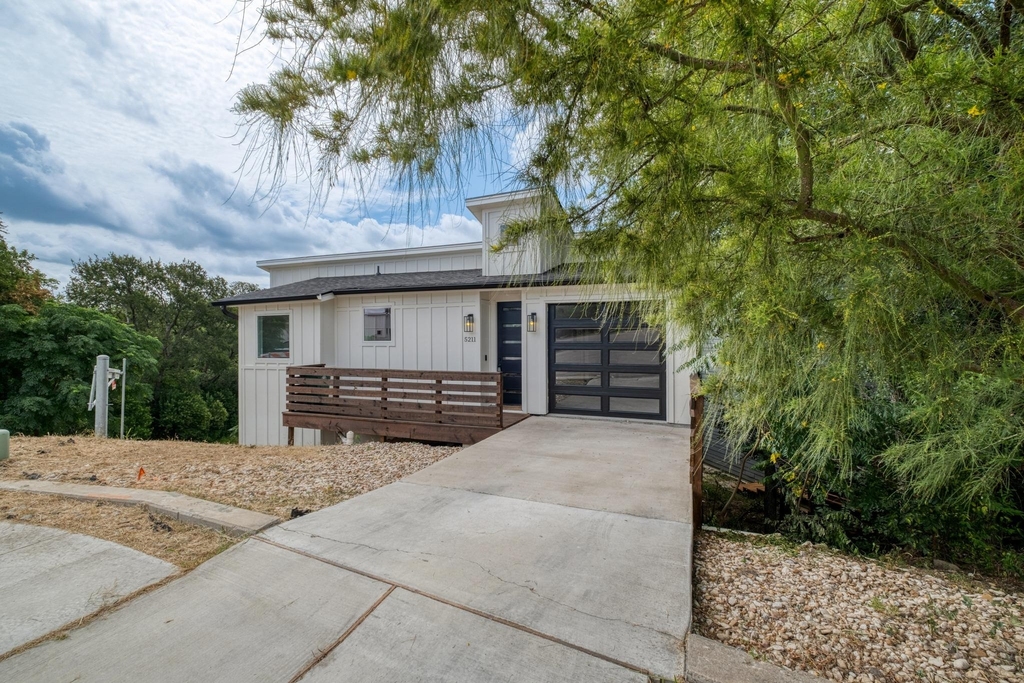 5211 Rob Scott St - Photo 22