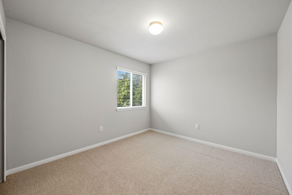 1613 Corn Hill Ln - Photo 28