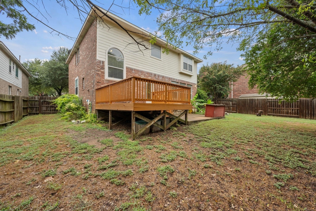 1006 Shadow Valley Cv - Photo 32