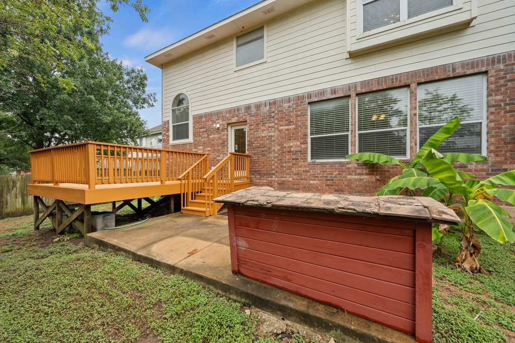 1006 Shadow Valley Cv - Photo 30