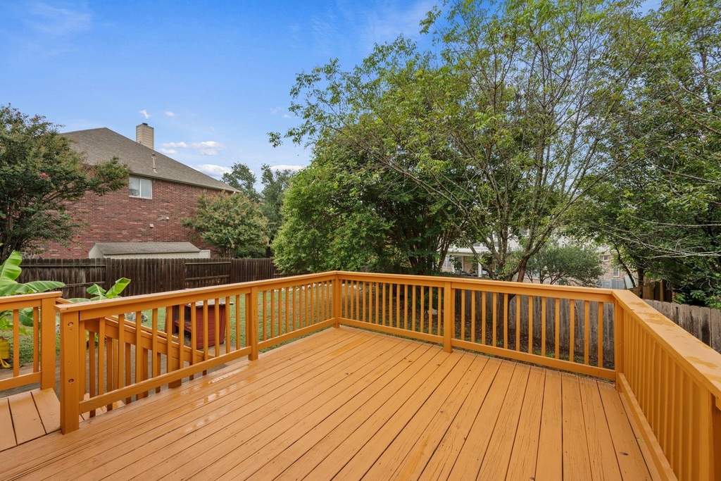 1006 Shadow Valley Cv - Photo 29