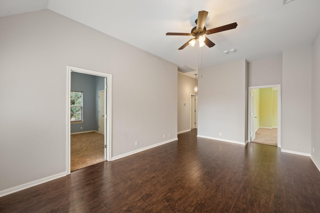 1006 Shadow Valley Cv - Photo 15