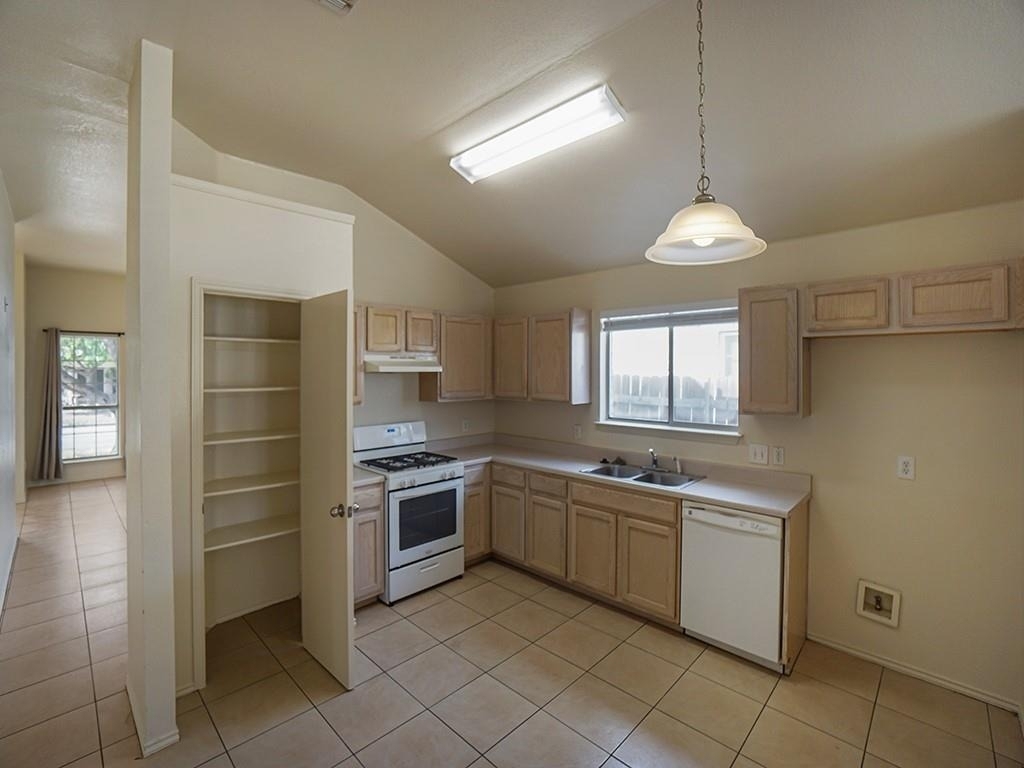 121 Shenandoah Trl - Photo 4