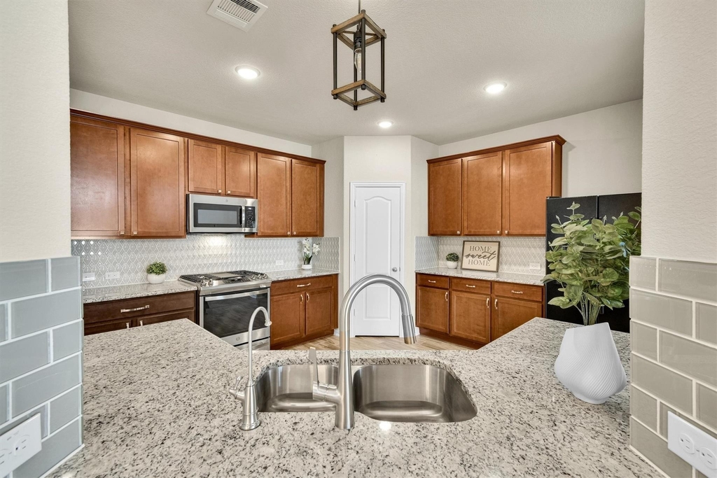 101 Double Mountain Rd - Photo 2