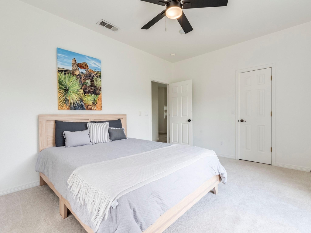 22401 Briarview Dr - Photo 26