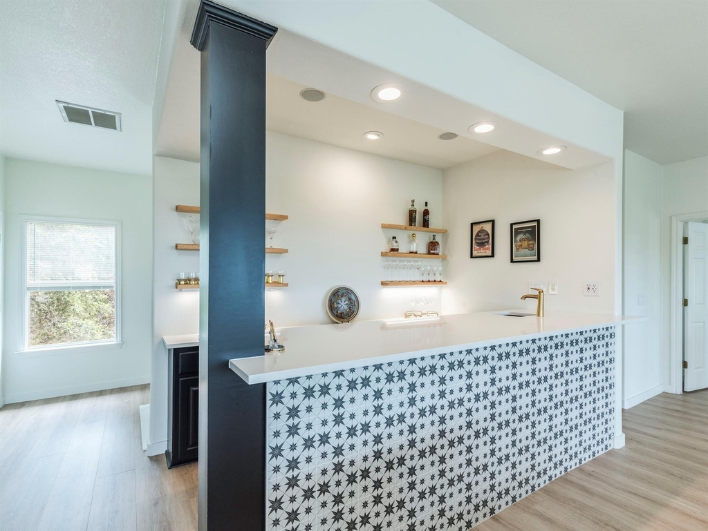 22401 Briarview Dr - Photo 18