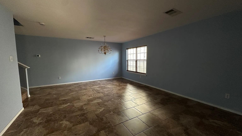 13105 Lofton Cliff Dr - Photo 2