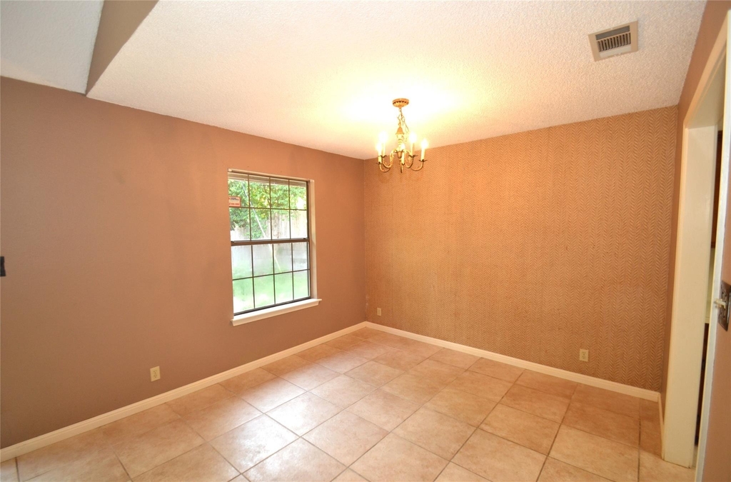 8833 Tallwood Dr - Photo 4