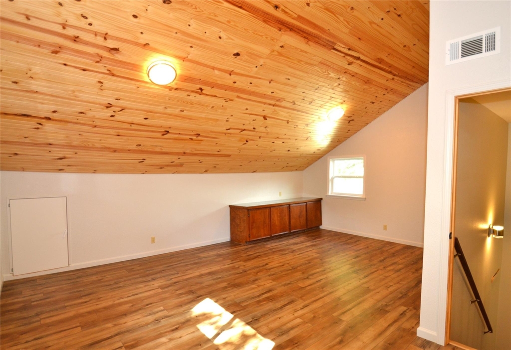8833 Tallwood Dr - Photo 25