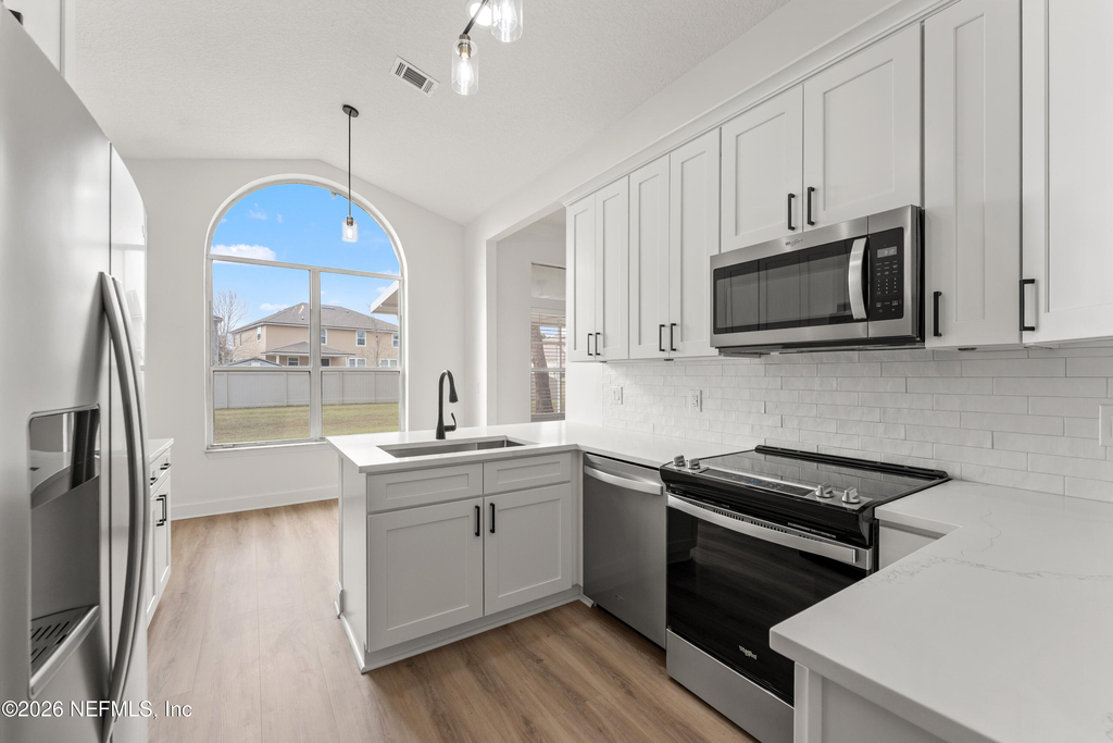 15738 Northside Drive E - Photo 13