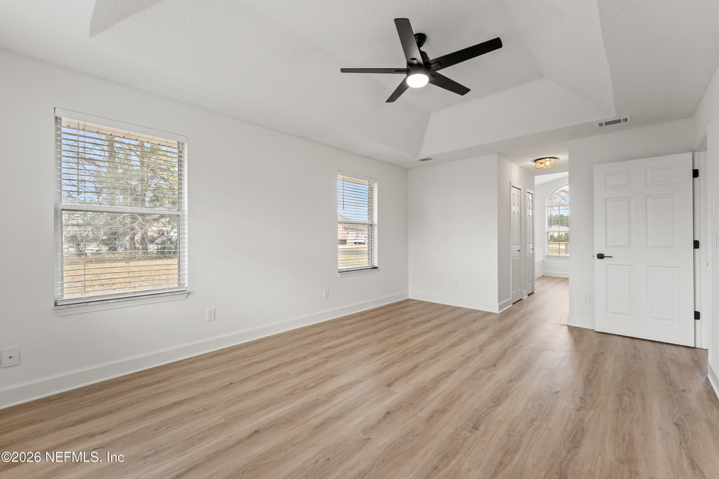 15738 Northside Drive E - Photo 18
