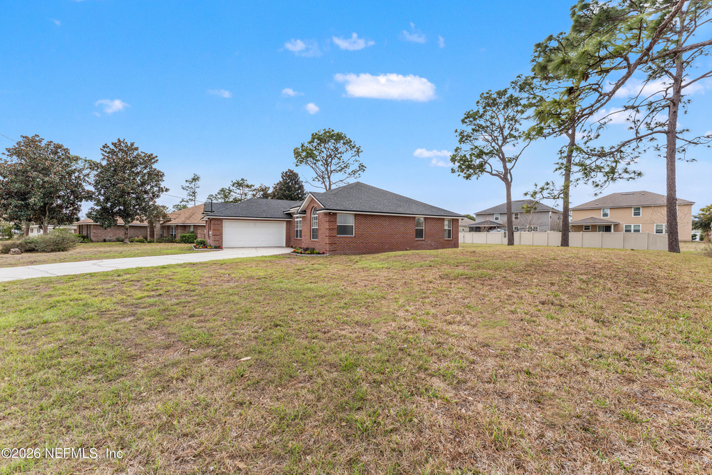 15738 Northside Drive E - Photo 3