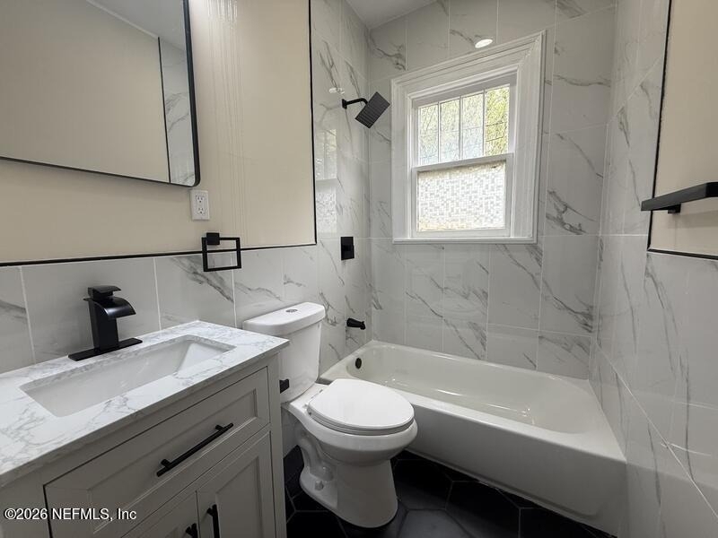 2744 Riverside Avenue - Photo 11