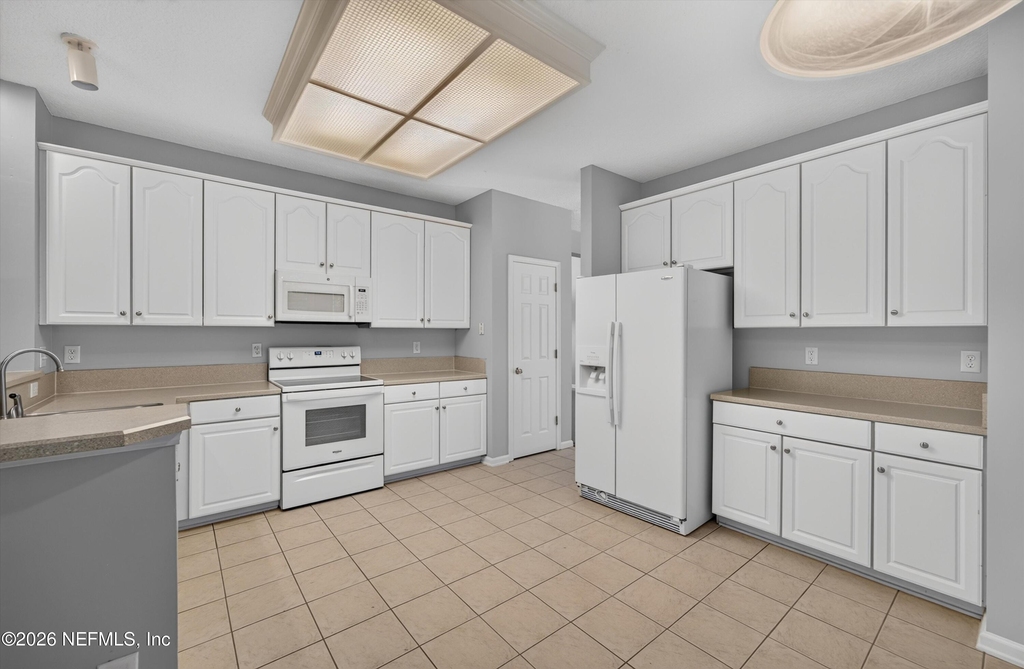 470 Sparrow Branch Circle - Photo 16