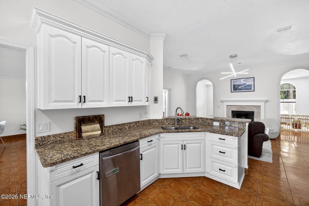 9515 Broken Oak Boulevard - Photo 7