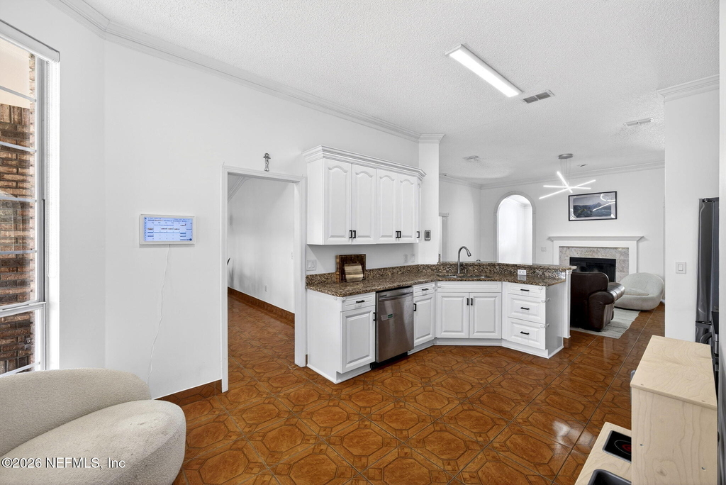 9515 Broken Oak Boulevard - Photo 6