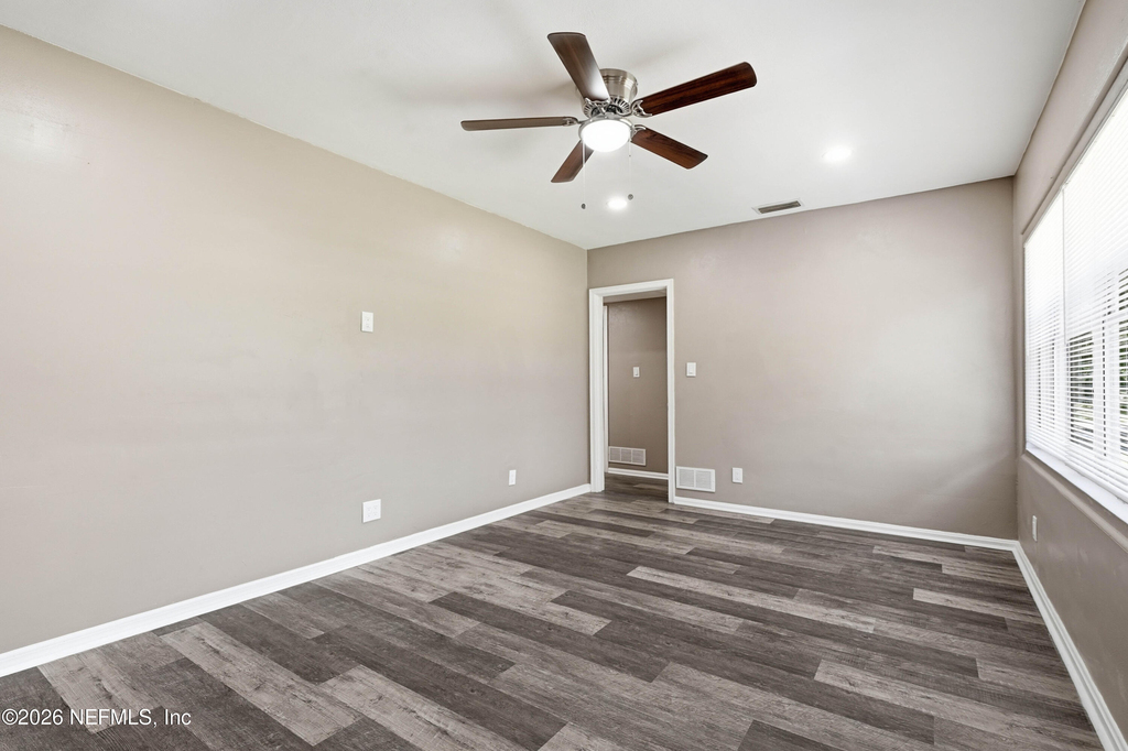 3044 W 9th Street - Photo 4