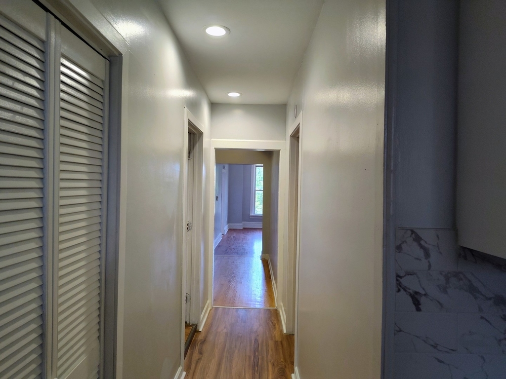 4557 S Wabash Avenue - Photo 5