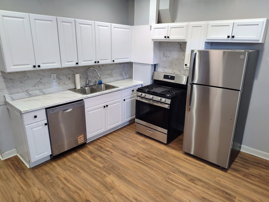 4557 S Wabash Avenue - Photo 14