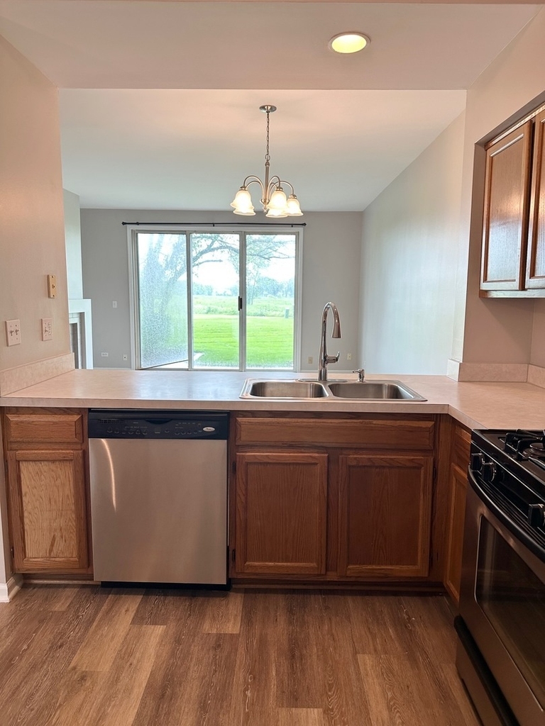 179 Polaris Drive - Photo 2