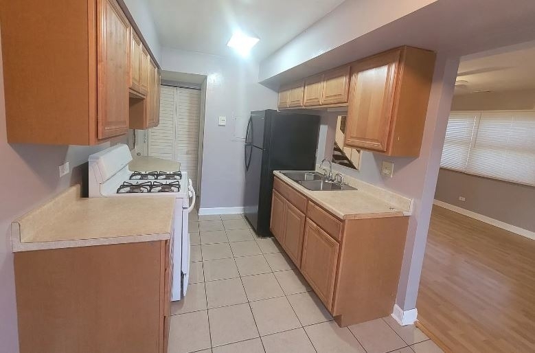 189 Robert Court - Photo 2