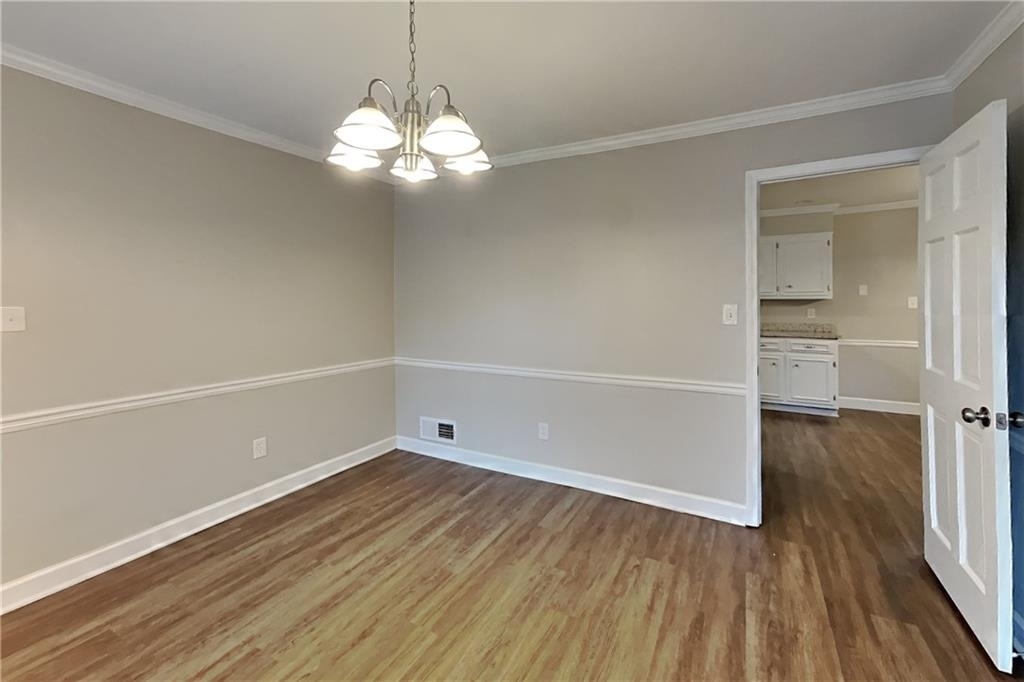 2052 Sumter Court - Photo 8