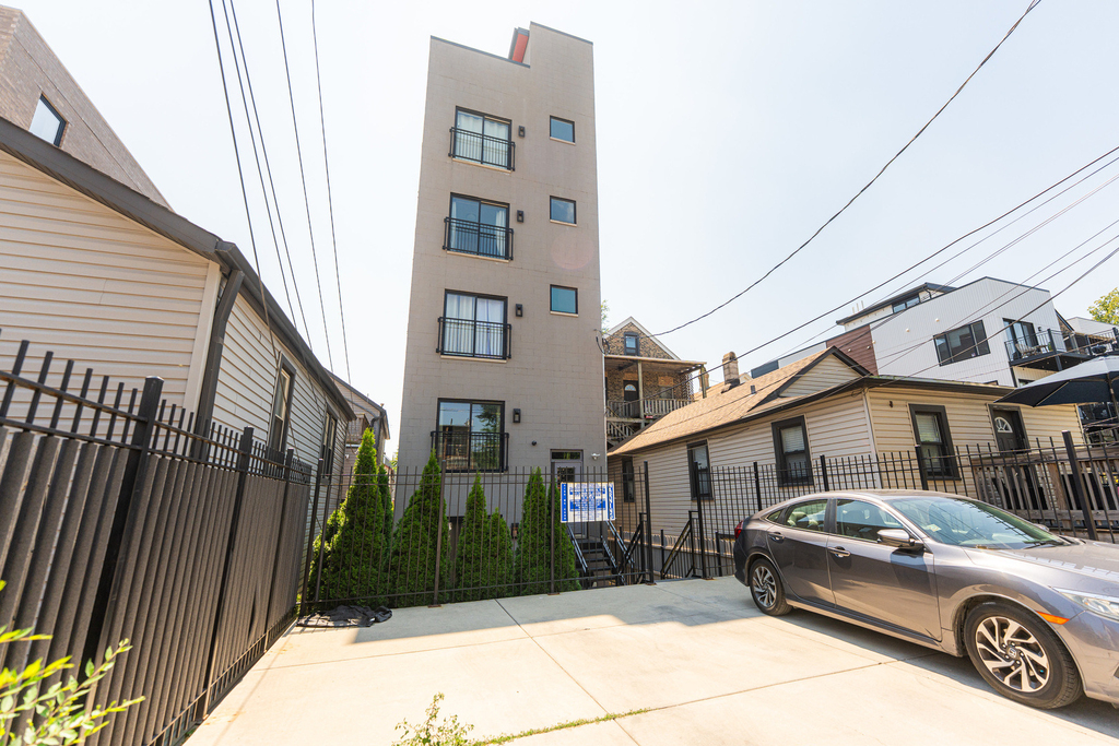 2108 W 18th Place - Photo 20