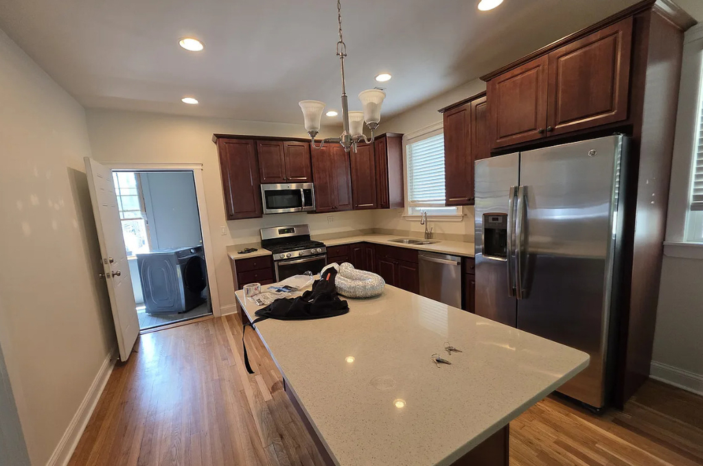2343 W Winona Street - Photo 2