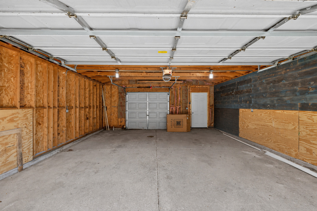 3023 W Wellington Avenue - Photo 27