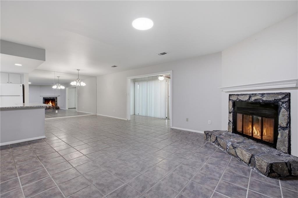 2183 Surrey Court Se - Photo 9