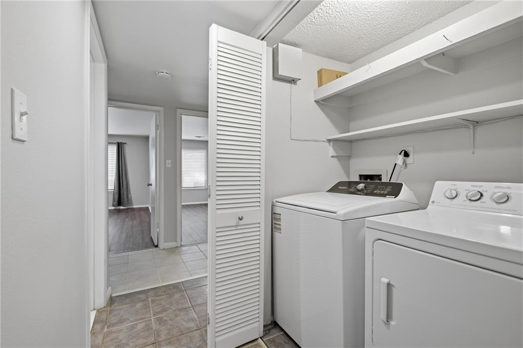 2183 Surrey Court Se - Photo 17