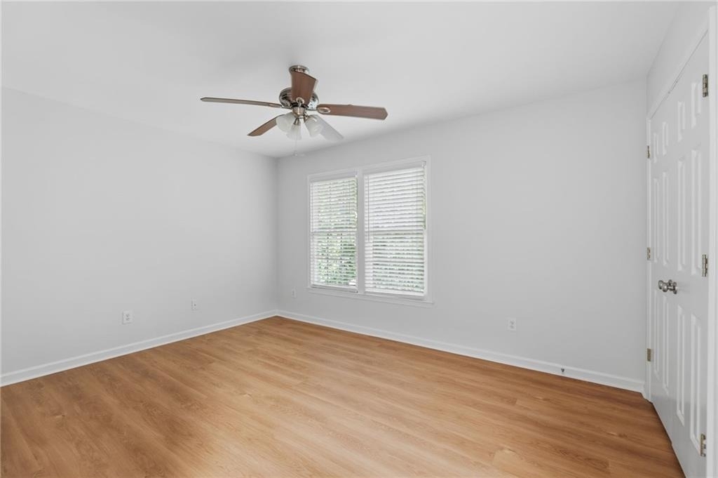 620 Brook Landing Court - Photo 33