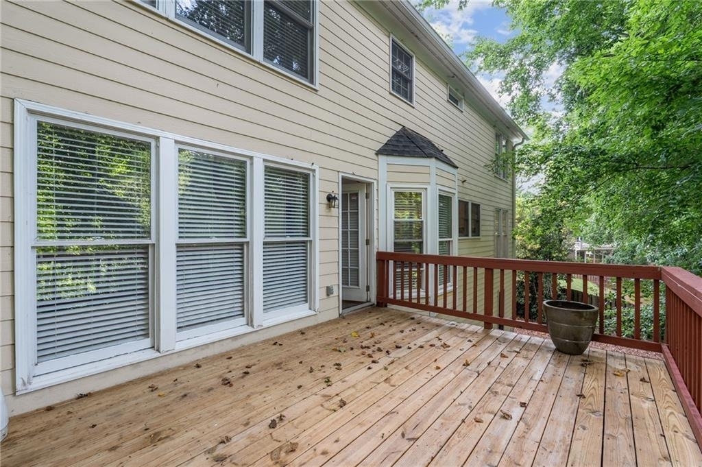 620 Brook Landing Court - Photo 17