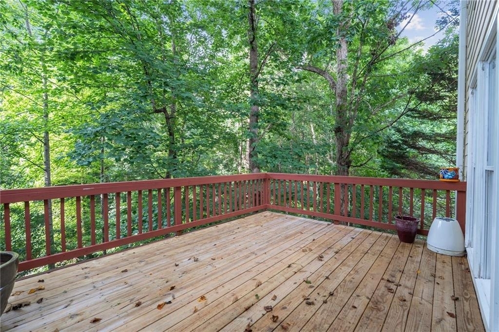 620 Brook Landing Court - Photo 16