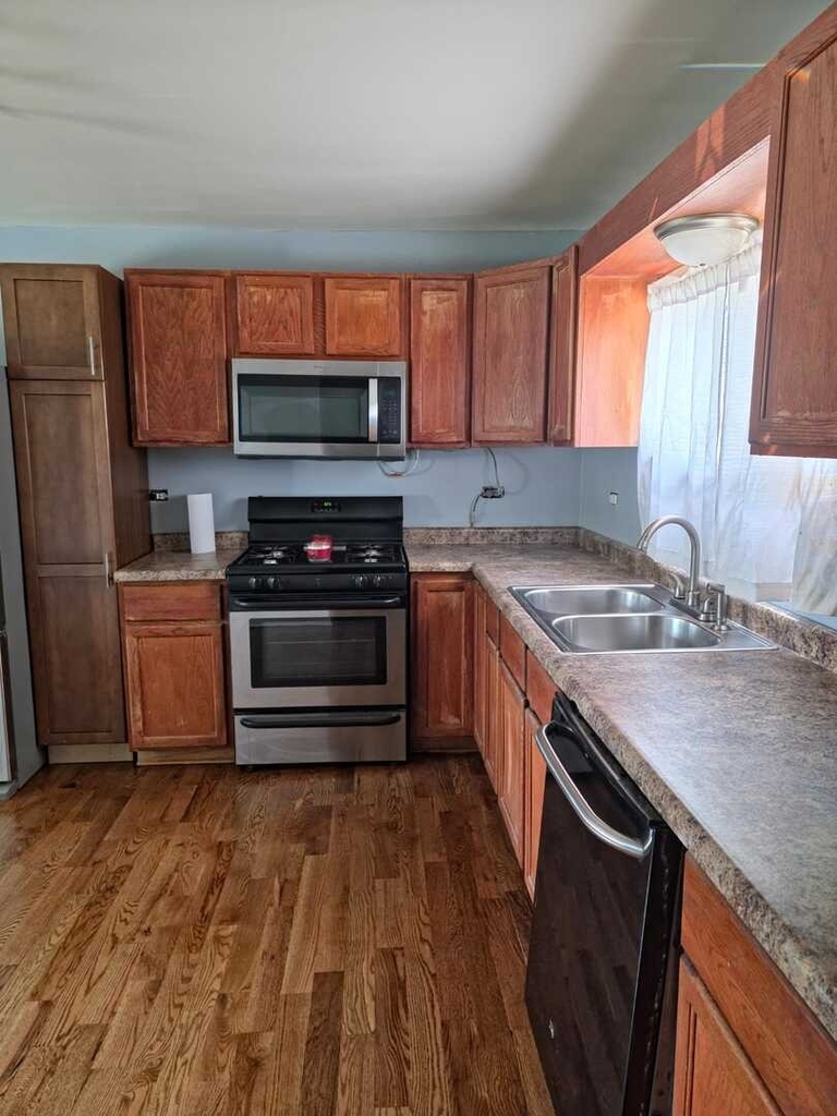 9154 Ridgeland Avenue - Photo 11