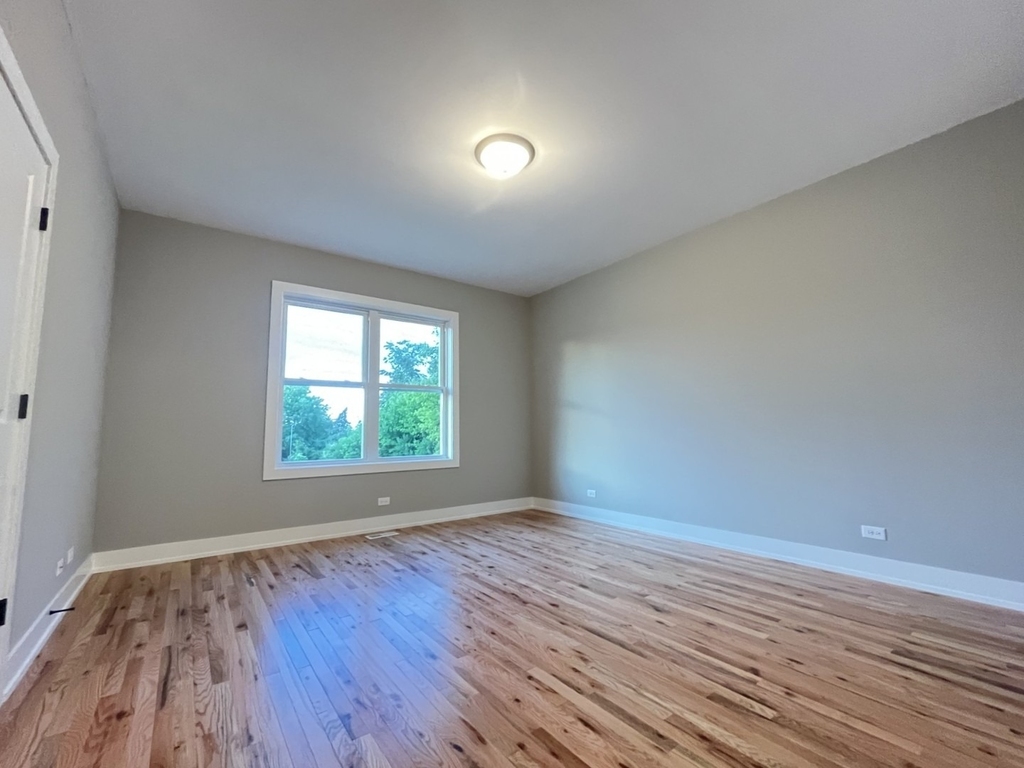 974 Meadow Lane - Photo 12